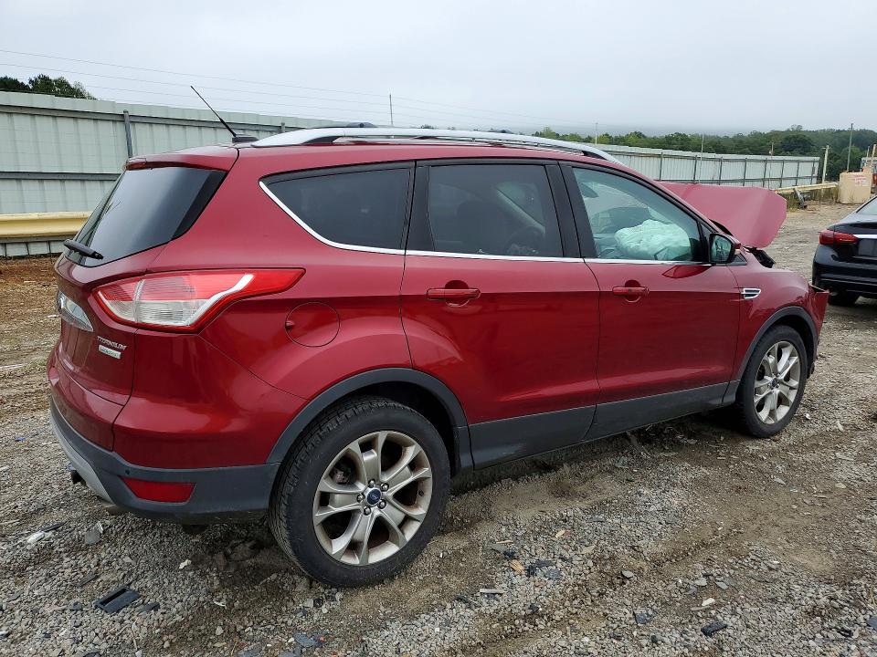 2014 Ford Escape მანქანა იყიდება აუქციონზე, vin: 1FMCU0JX7EUA57479, აუქციონის ნომერი: 69312576