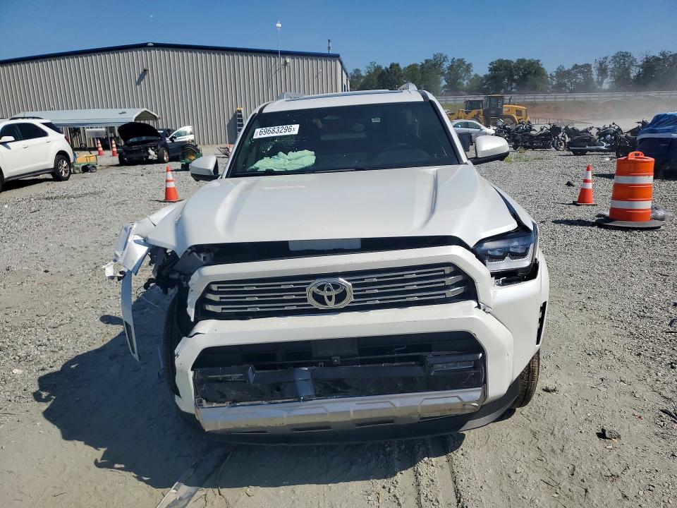 2025 Toyota 4runner მანქანა იყიდება აუქციონზე, vin: JTEVA5BR9S5074188, აუქციონის ნომერი: 69683296