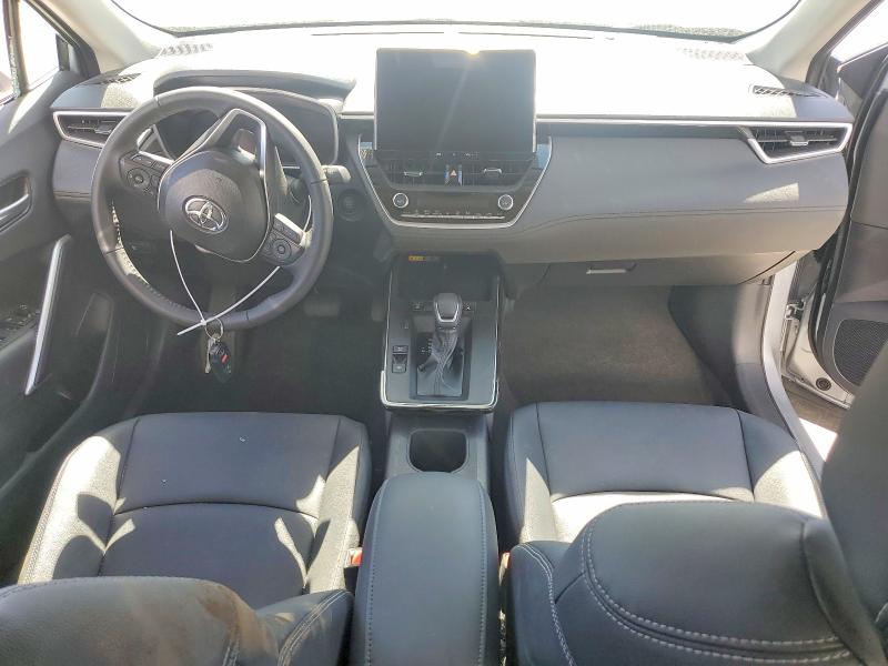 69009206 :رقم المزاد ، 7MUEAAAG6TV208959 vin ، 2026 Toyota Corolla Cross مزاد بيع