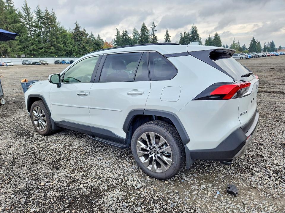 Продажа на аукционе авто 2025 Toyota Rav4, vin: JTMN1RFV9SJ045686, номер лота: 69146476