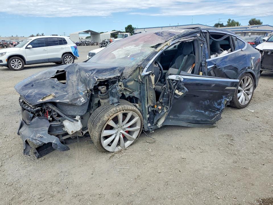 Aukcja sprzedaży 2016 Tesla Model X, vin: 5YJXCBE41GF018130, numer aukcji: 68048206