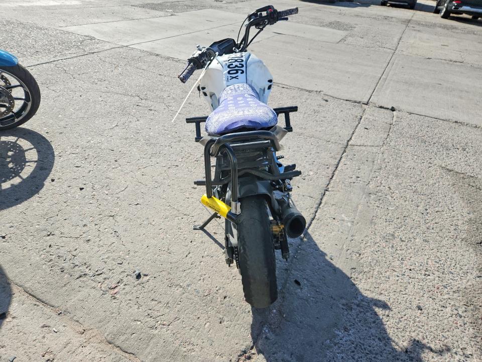 67160836 :رقم المزاد ، JKABRRJ13NDA23585 vin ، 2022 Kawasaki Br125 مزاد بيع