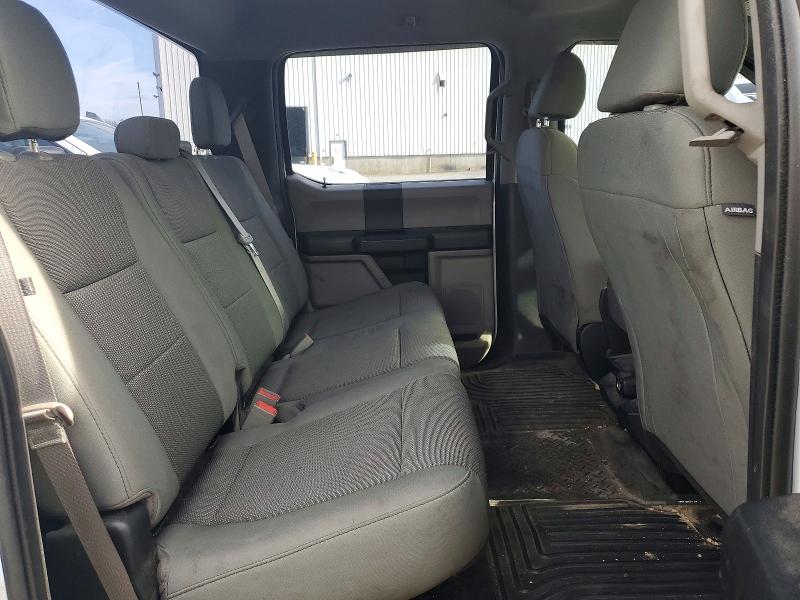 69418116 :رقم المزاد ، 1FT8W3B69JEB27158 vin ، 2018 Ford F350 مزاد بيع