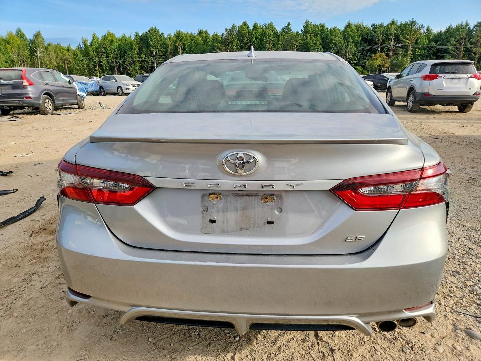 2021 Toyota Camry მანქანა იყიდება აუქციონზე, vin: 4T1G11AK0MU584217, აუქციონის ნომერი: 68228046