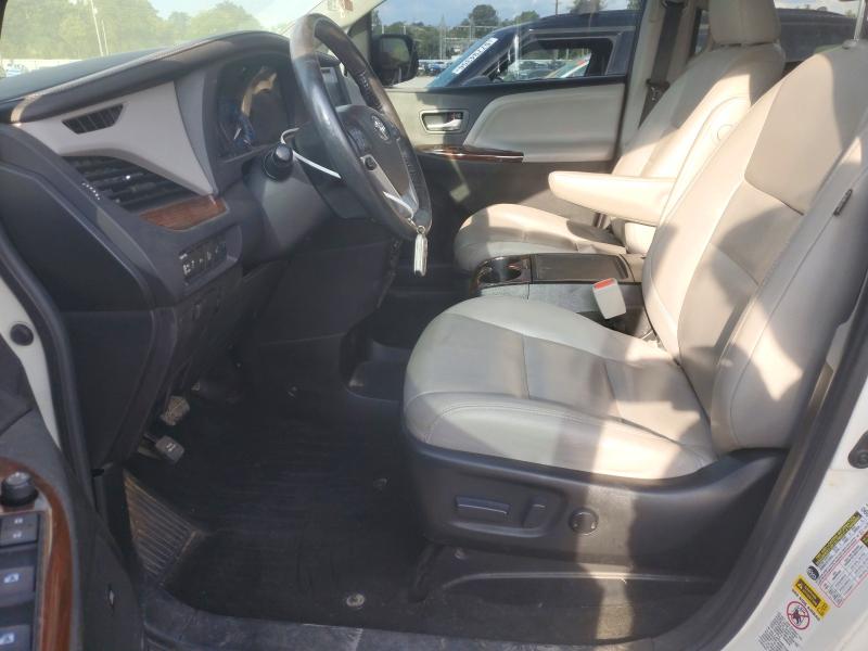 Продажа на аукционе авто 2015 Toyota Sienna, vin: 5TDYK3DC3FS561818, номер лота: 68152206