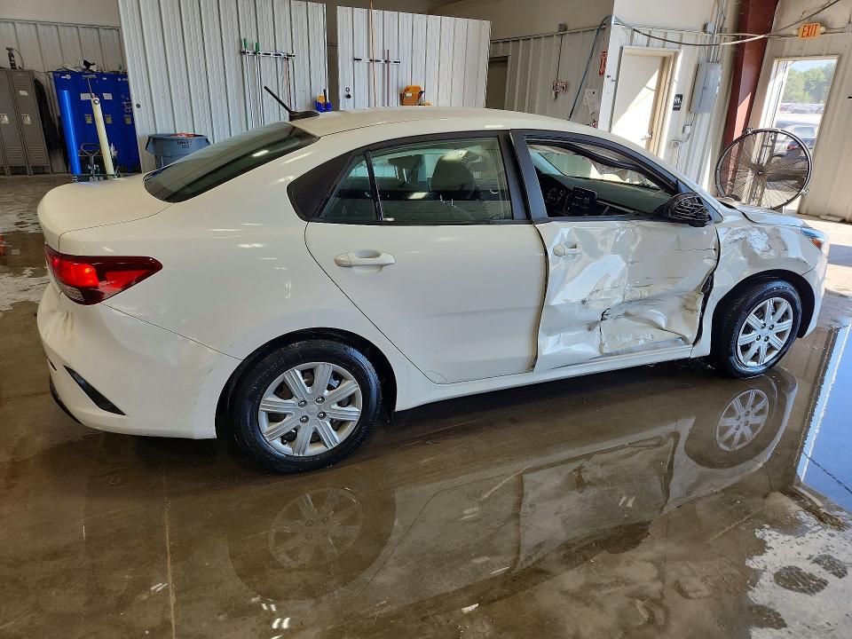 67794326 :رقم المزاد ، 3KPA24AD3NE444673 vin ، 2022 Kia Rio مزاد بيع