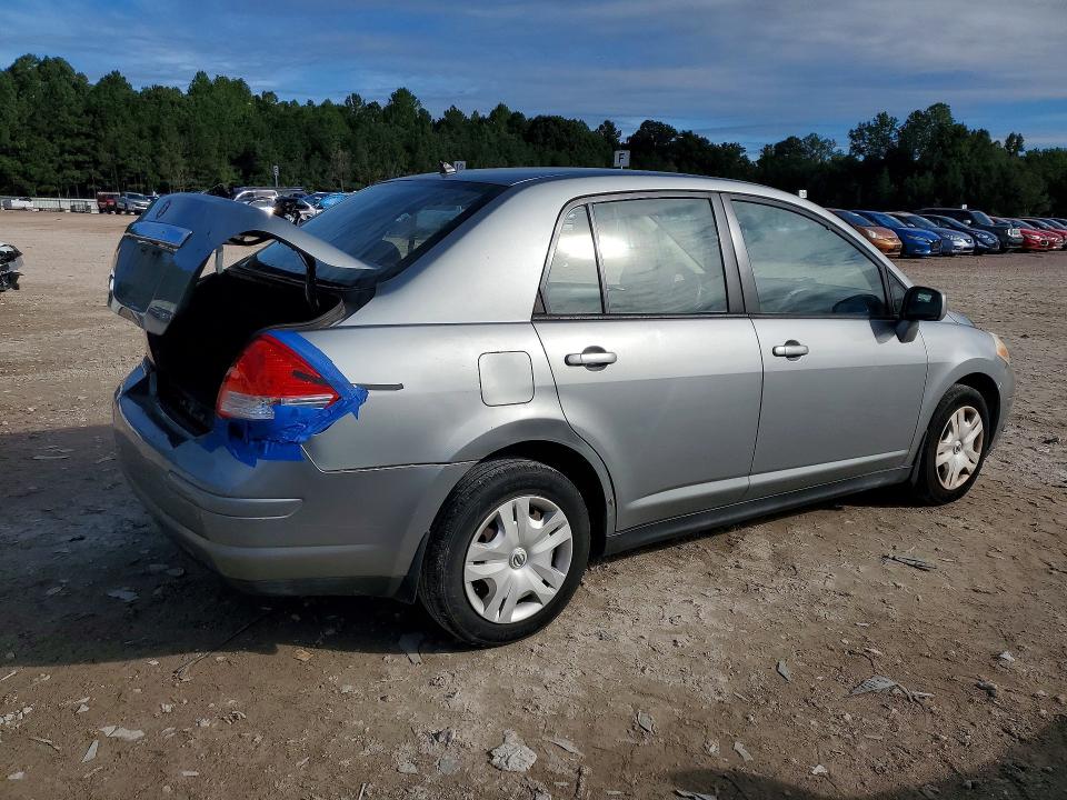 67884676 :رقم المزاد ، 3N1BC1AP0AL458940 vin ، 2010 Nissan Versa مزاد بيع