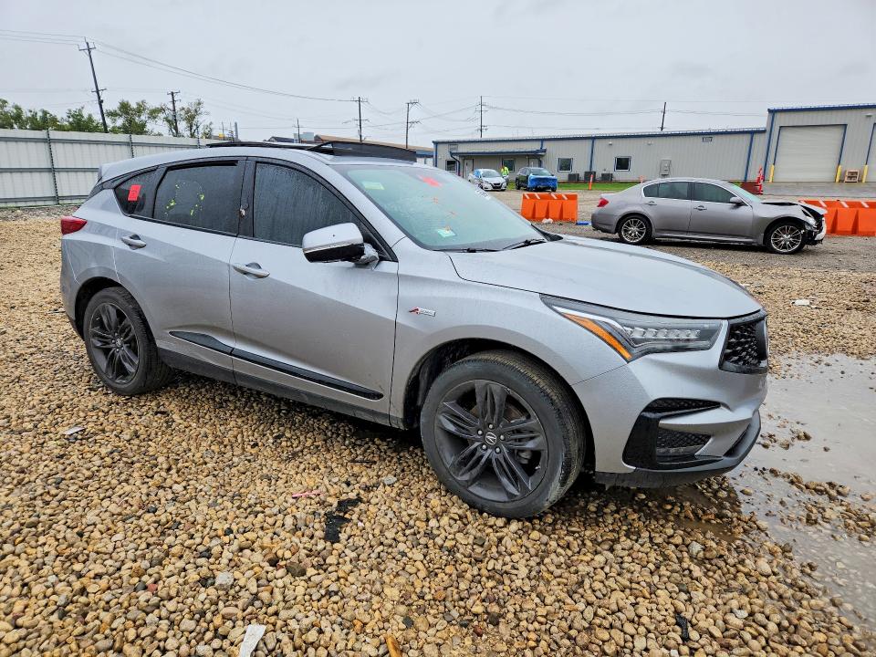 69789386 :رقم المزاد ، 5J8TC2H62LL027732 vin ، 2020 Acura Rdx مزاد بيع