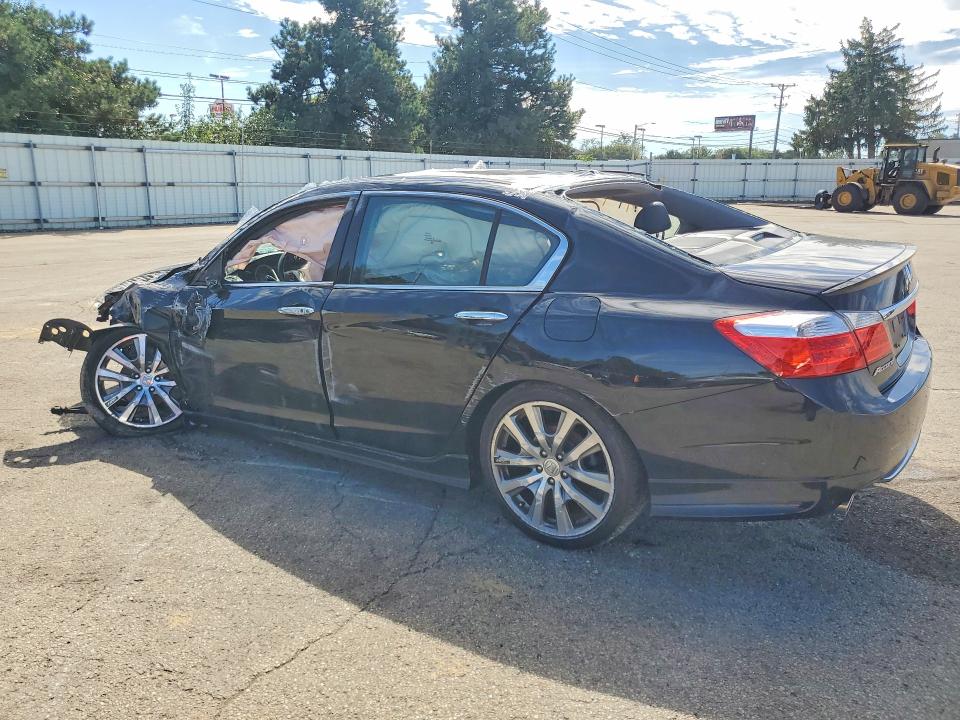 Продажа на аукционе авто 2013 Honda Accord, vin: 1HGCR3F94DA045275, номер лота: 69996856