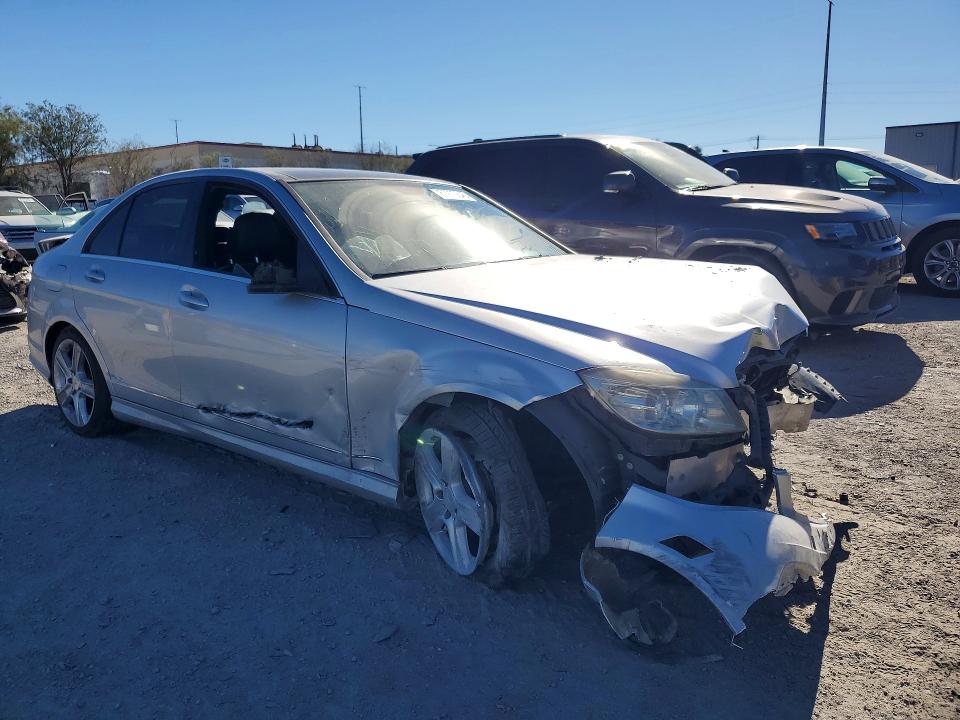 67223646 :رقم المزاد ، WDDGF5EB2AF379804 vin ، 2010 Mercedes-benz C مزاد بيع
