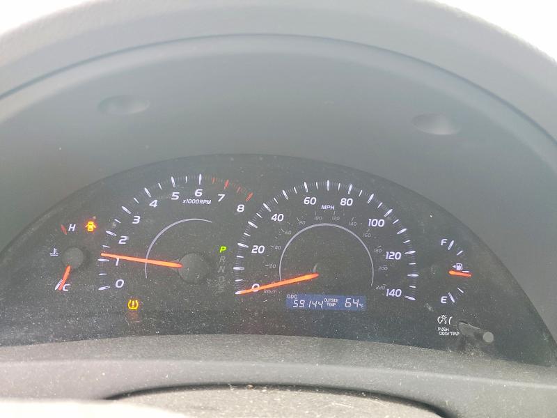 70701326 :رقم المزاد ، 4T4BF3EK8AR021046 vin ، 2010 Toyota Camry مزاد بيع