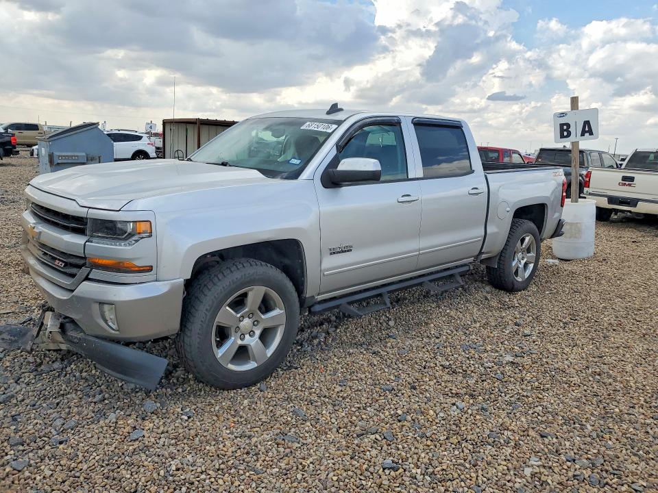 Auction sale of the 2018 Chevrolet Silverado, vin: 3GCUKREC9JG563452, lot number: 68150106