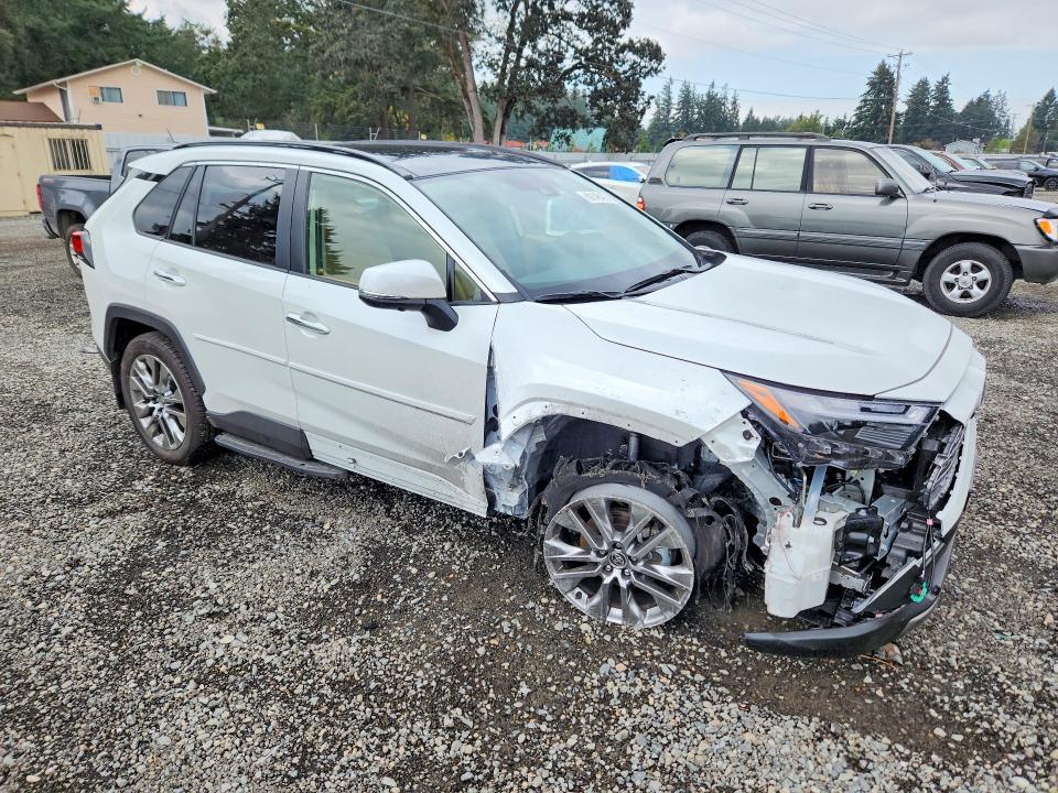 Продажа на аукционе авто 2025 Toyota Rav4, vin: JTMN1RFV9SJ045686, номер лота: 69146476