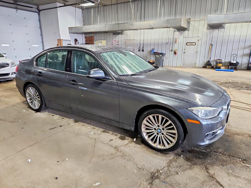 Продаж на аукціоні авто 2013 Bmw 328, vin: WBA3B3C52DF530910, номер лоту: 70538406