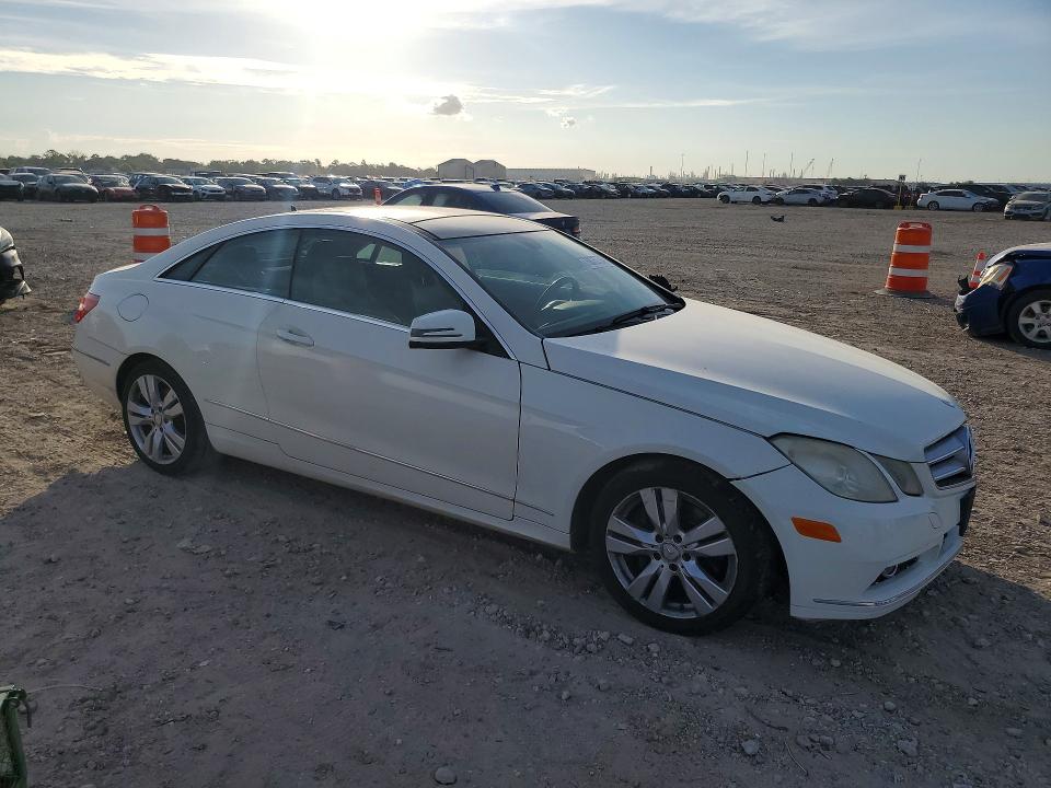 Aukcja sprzedaży 2010 Mercedes-benz E, vin: WDDKJ5GB5AF037110, numer aukcji: 70873636