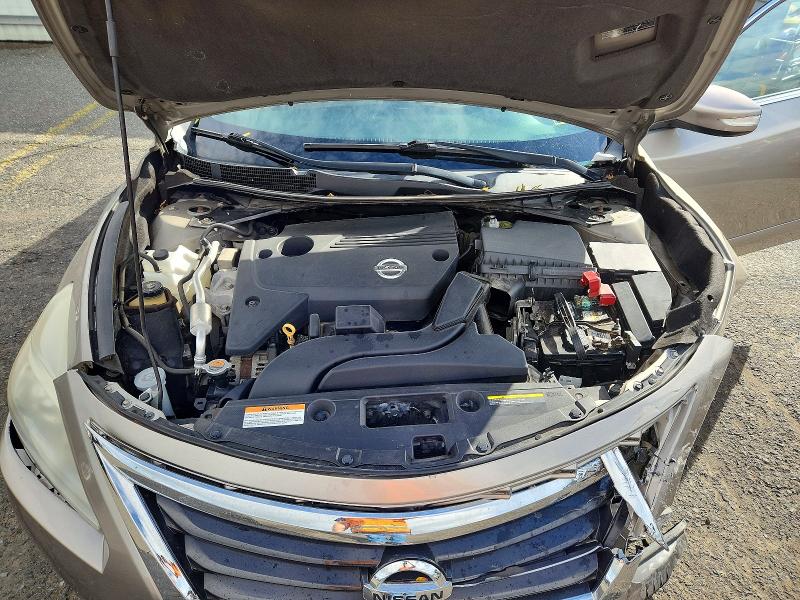 2013 Nissan Altima მანქანა იყიდება აუქციონზე, vin: 1N4AL3AP7DN571573, აუქციონის ნომერი: 69370076