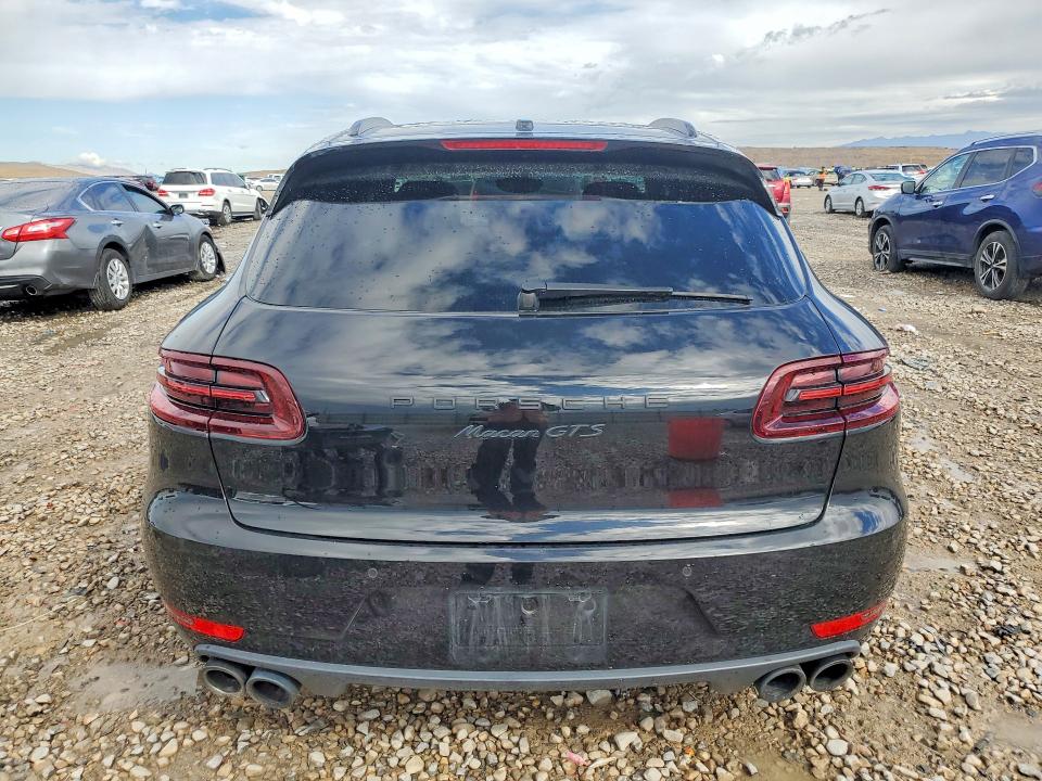 Продажа на аукционе авто 2017 Porsche Macan, vin: WP1AG2A52HLB54241, номер лота: 70027856