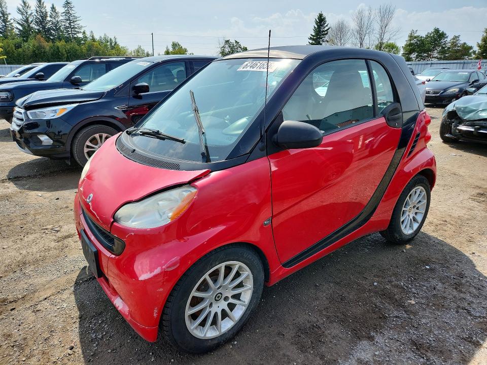 67461656 :رقم المزاد ، WMEEJ3BA8BK467685 vin ، 2011 Smart Fortwo مزاد بيع