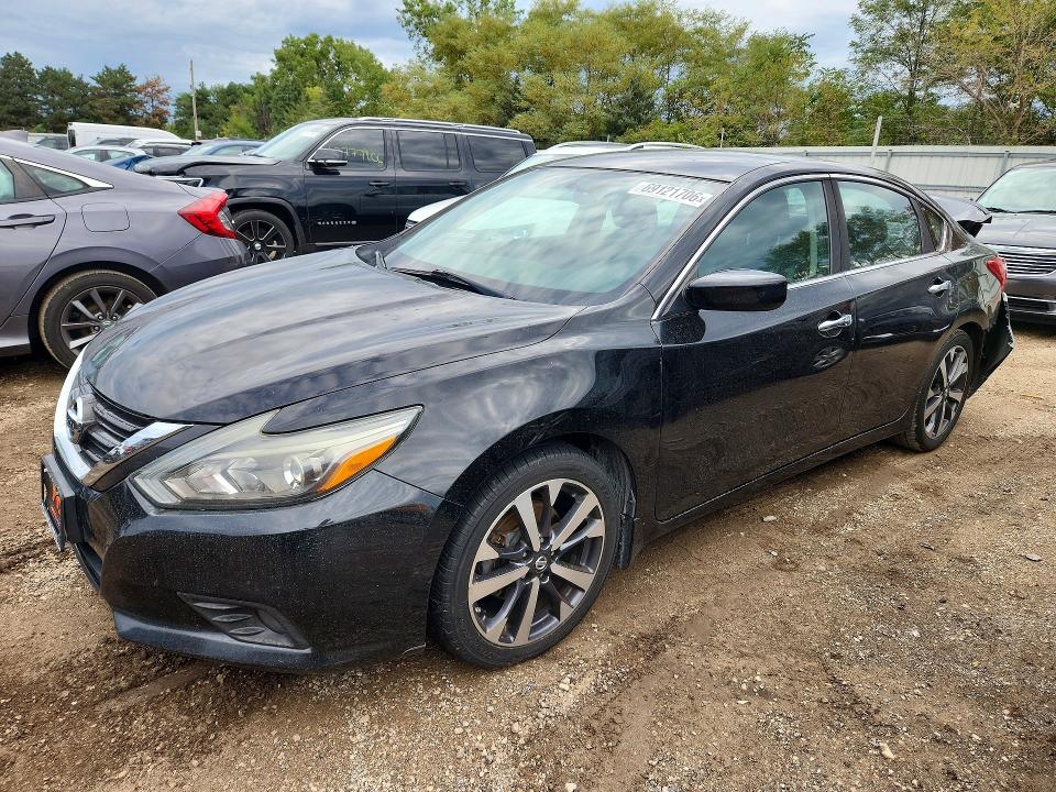 2016 Nissan Altima მანქანა იყიდება აუქციონზე, vin: 1N4AL3AP0GN319331, აუქციონის ნომერი: 69121706