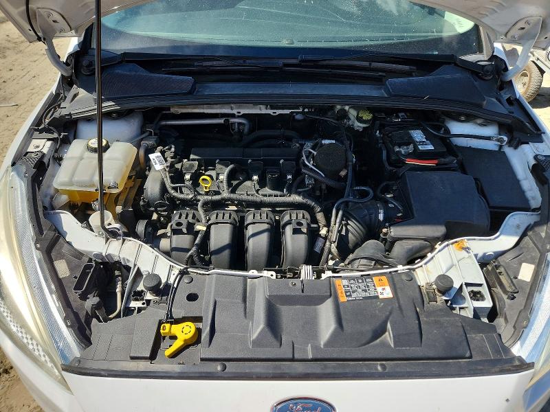 Продажа на аукционе авто 2015 Ford Focus, vin: 1FADP3F27FL317567, номер лота: 67834386