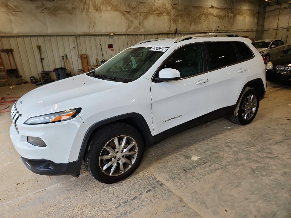 67566926 :رقم المزاد ، 1C4PJMDB7JD608929 vin ، 2018 Jeep Cherokee مزاد بيع