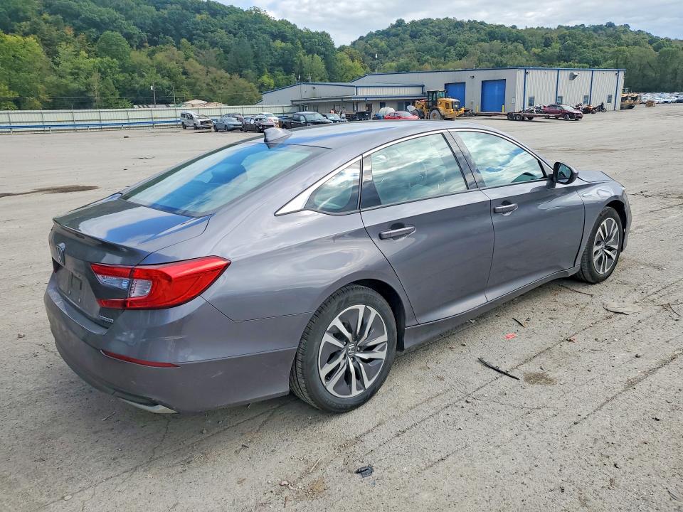 Продаж на аукціоні авто 2018 Honda Accord, vin: 1HGCV3F11JA006631, номер лоту: 71040706