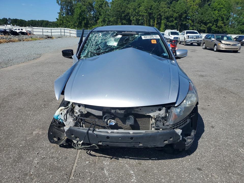 69138616 :رقم المزاد ، 1HGCP2F61CA019544 vin ، 2012 Honda Accord مزاد بيع