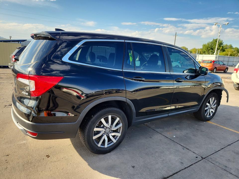Продажа на аукционе авто 2019 Honda Pilot, vin: 5FNYF6H55KB014128, номер лота: 68419366
