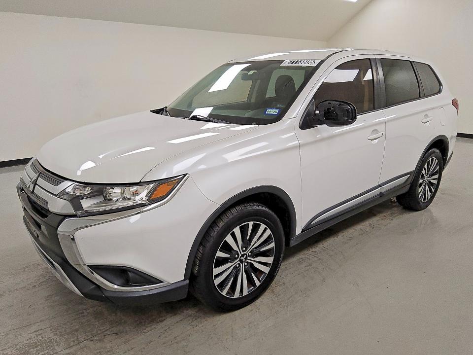2020 Mitsubishi Outlander მანქანა იყიდება აუქციონზე, vin: JA4AD2A36LZ018865, აუქციონის ნომერი: 67113806