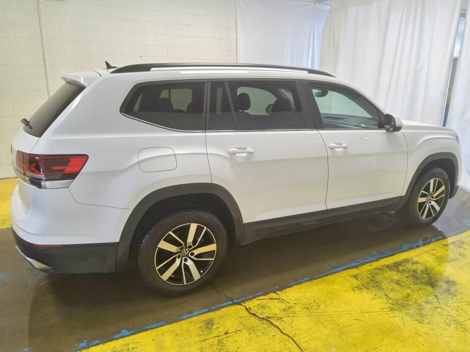 Продажа на аукционе авто 2021 Volkswagen Atlas, vin: 1V2DP2CA0MC588949, номер лота: 68673916