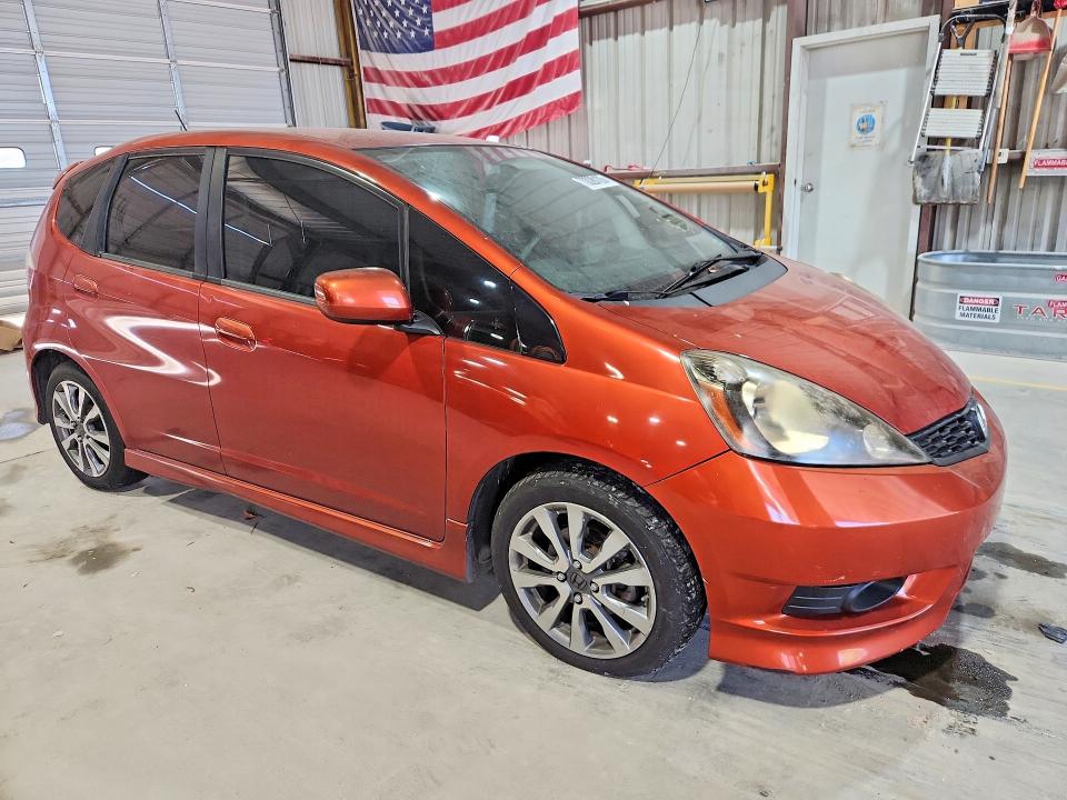 70020106 :رقم المزاد ، JHMGE8H59CC024359 vin ، 2012 Honda Fit مزاد بيع