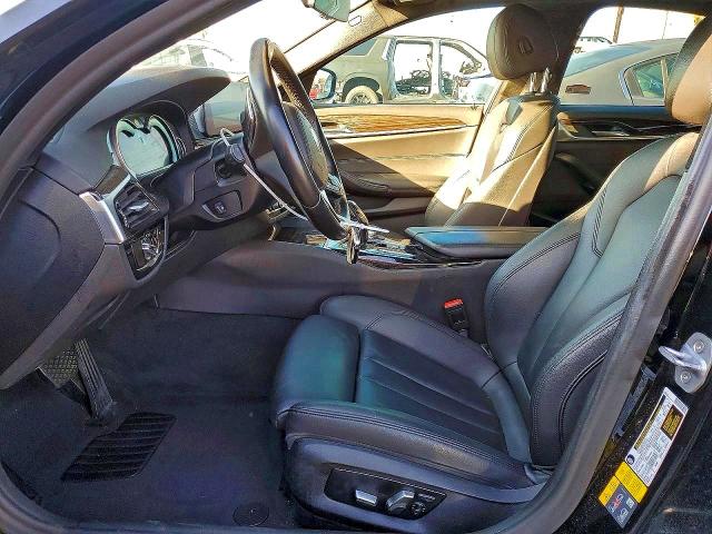 Продажа на аукционе авто 2019 Bmw 530e, vin: WBAJA9C53KB393607, номер лота: 61907666
