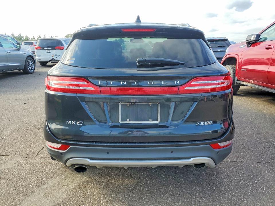 70702536 :رقم المزاد ، 5LMTJ2AH5FUJ23183 vin ، 2015 Lincoln Mkc مزاد بيع