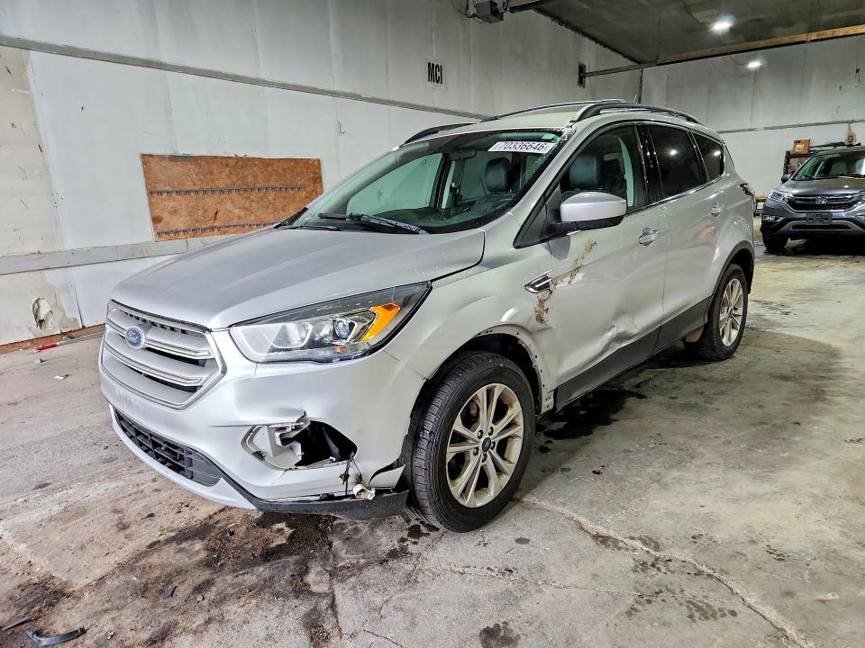 Продаж на аукціоні авто 2018 Ford Escape, vin: 1FMCU0HDXJUC03749, номер лоту: 70336646