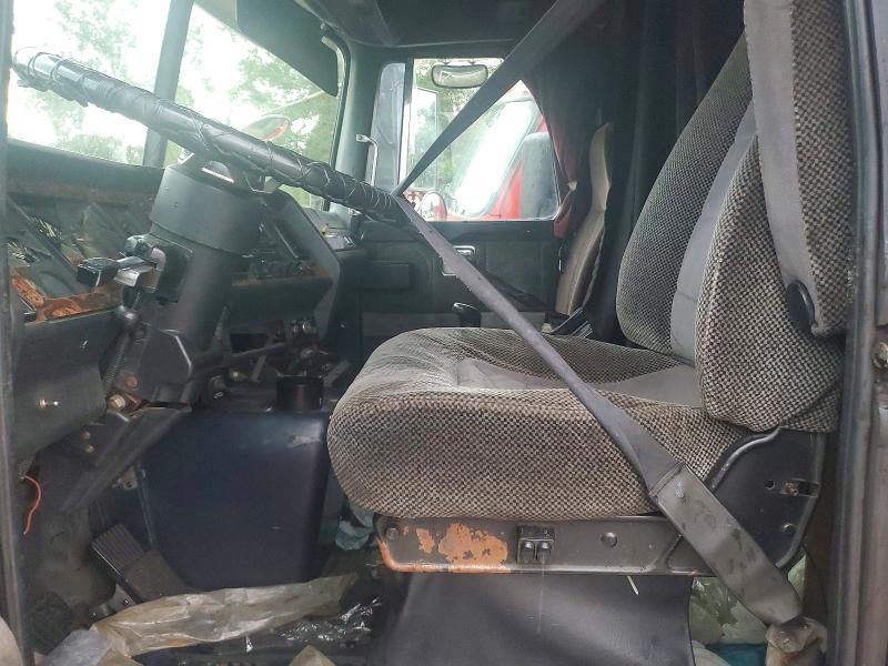 1997 Volvo Aero მანქანა იყიდება აუქციონზე, vin: 4VGWDARH9VN745263, აუქციონის ნომერი: 69866446