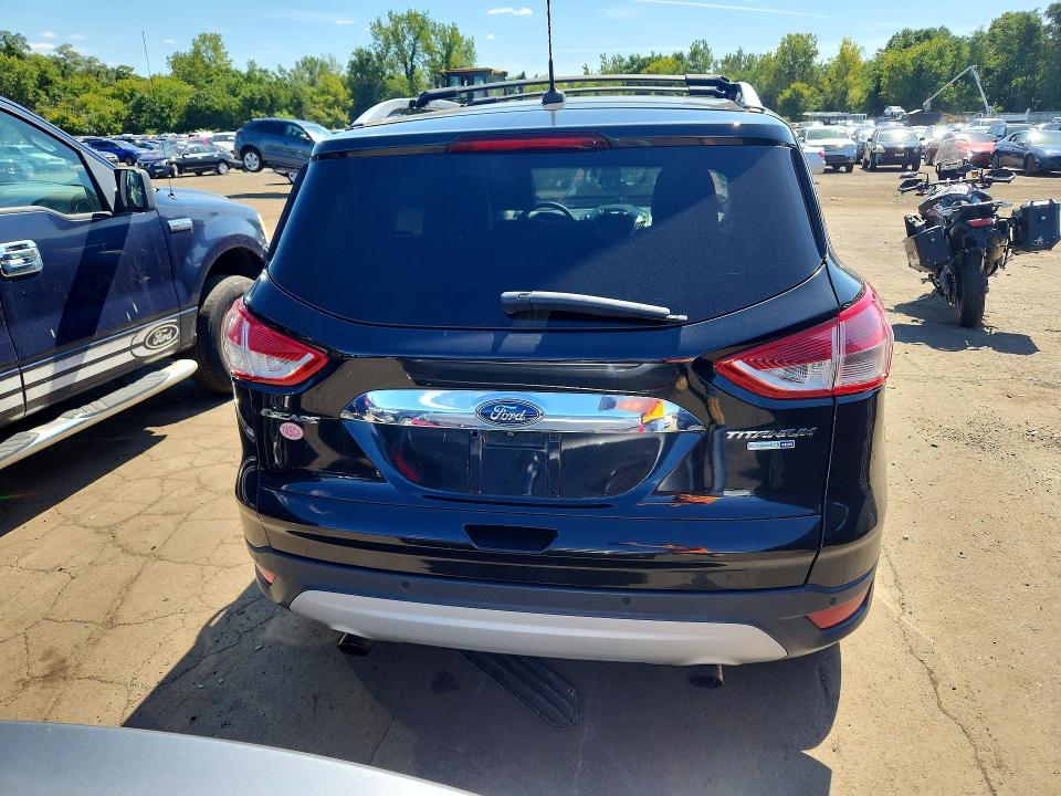 Продажа на аукционе авто 2015 Ford Escape, vin: 1FMCU9J90FUA29966, номер лота: 67393816