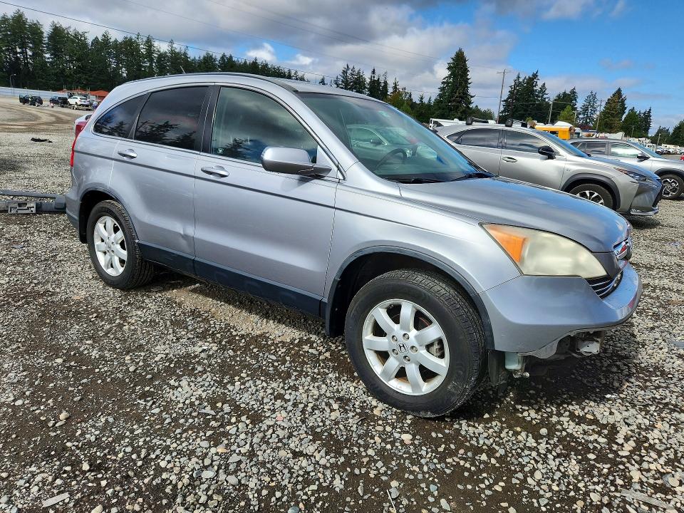 Продажа на аукционе авто 2008 Honda Cr-v, vin: JHLRE48728C049845, номер лота: 70102826