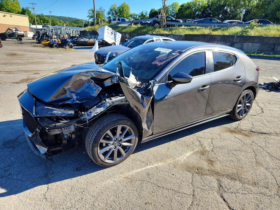 68281506 :رقم المزاد ، JM1BPAKL3M1402533 vin ، 2021 Mazda 3 مزاد بيع
