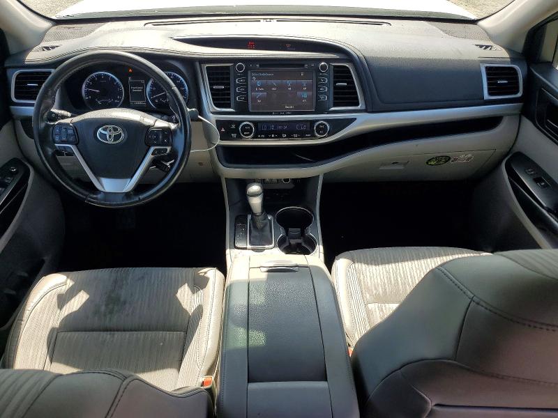 2017 Toyota Highlander მანქანა იყიდება აუქციონზე, vin: 5TDZZRFH4HS213640, აუქციონის ნომერი: 68979186