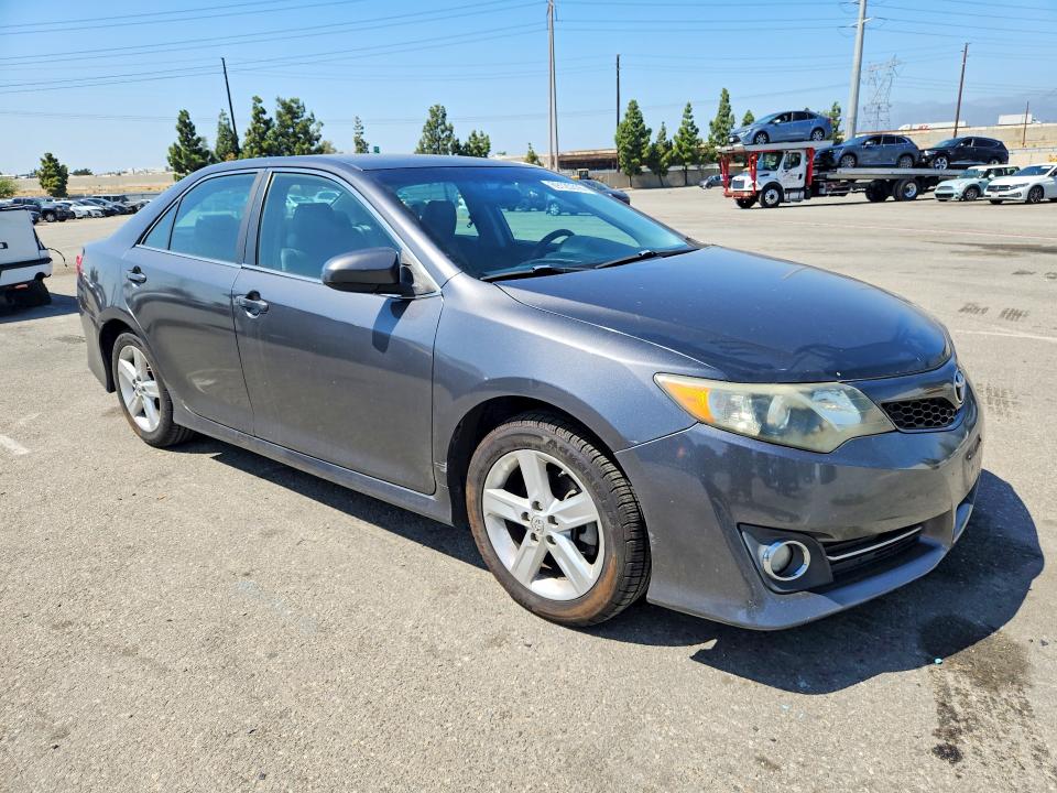 2014 Toyota Camry მანქანა იყიდება აუქციონზე, vin: 4T1BF1FK9EU412094, აუქციონის ნომერი: 69125316