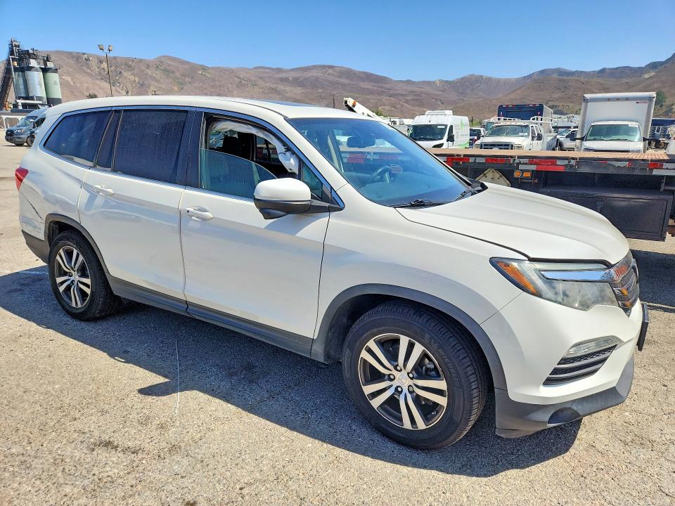 Продаж на аукціоні авто 2018 Honda Pilot, vin: 5FNYF5H68JB022225, номер лоту: 68884426