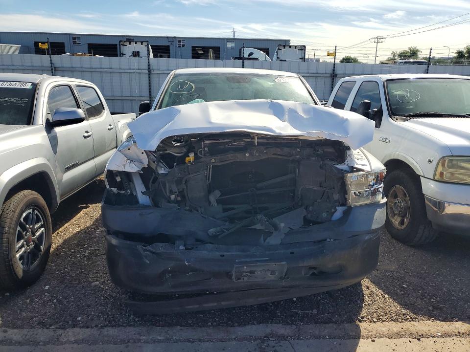 Aukcja sprzedaży 2018 Ram 1500, vin: 1C6RR6FG3JS283916, numer aukcji: 67131246