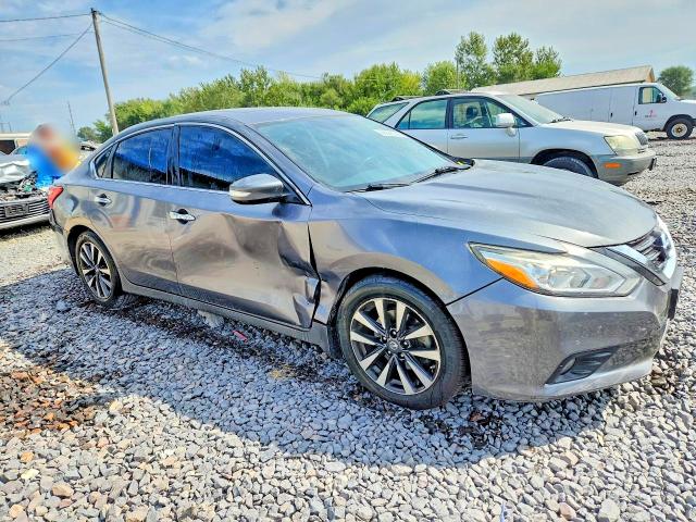Продаж на аукціоні авто 2017 Nissan Altima, vin: 1N4AL3AP3HC220550, номер лоту: 68086226