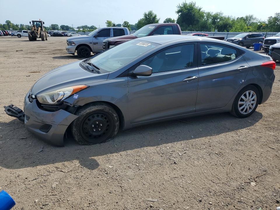 66996876 :رقم المزاد ، 5NPDH4AE4DH449573 vin ، 2013 Hyundai Elantra مزاد بيع