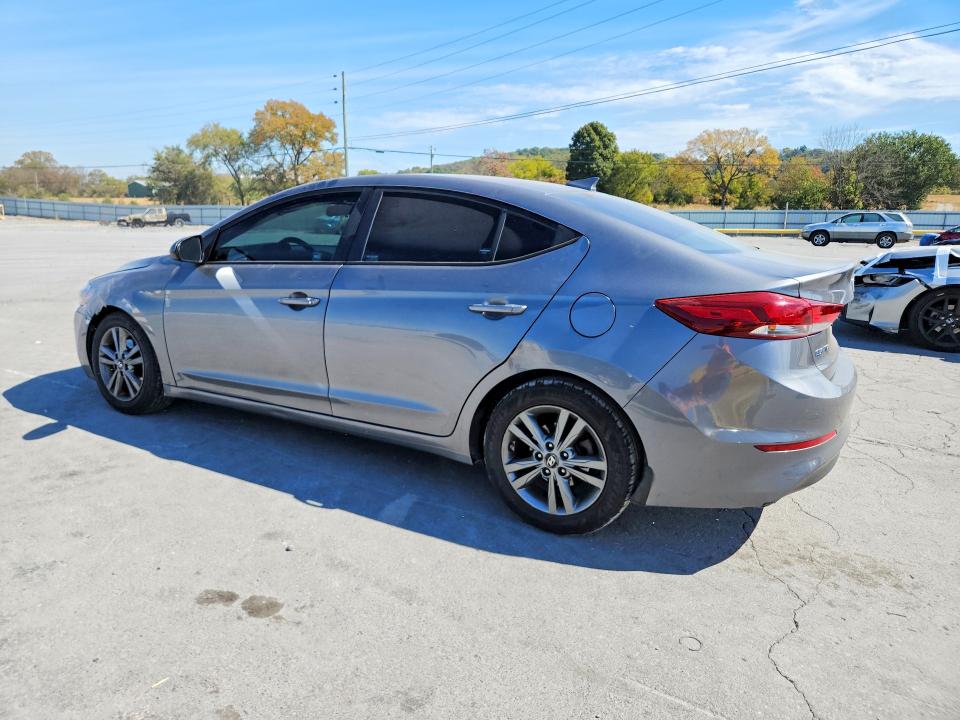 Продажа на аукционе авто 2018 Hyundai Elantra, vin: 5NPD84LF4JH246099, номер лота: 71226536