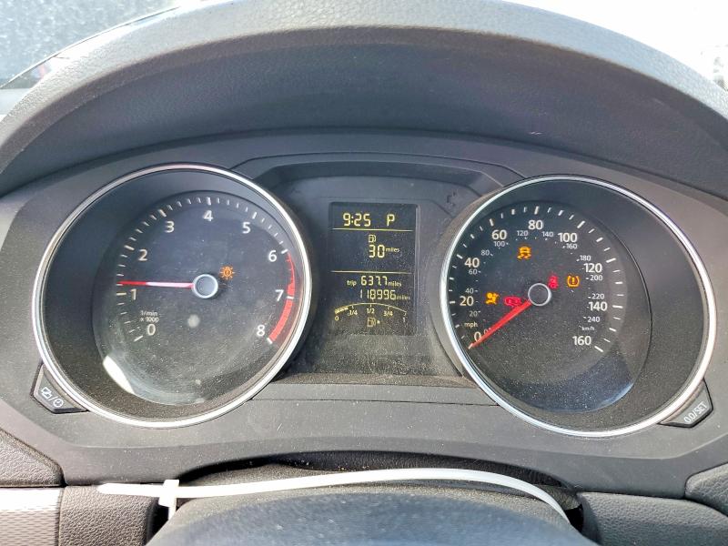 Продажа на аукционе авто 2015 Volkswagen Jetta, vin: 3VWD17AJ4FM337840, номер лота: 69431136