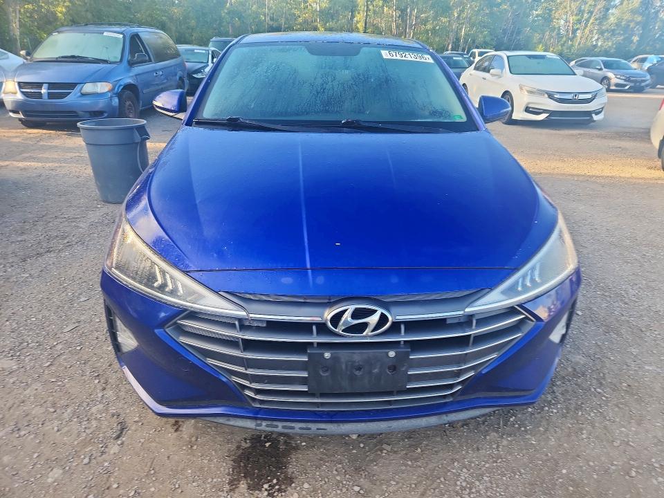 2020 Hyundai Elantra მანქანა იყიდება აუქციონზე, vin: KMHD84LF2LU894996, აუქციონის ნომერი: 67921396