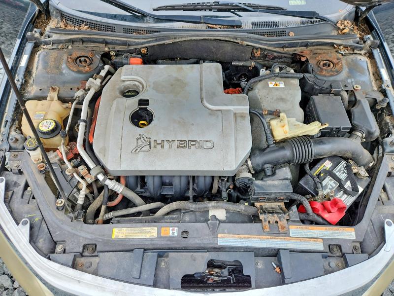 69423956 :رقم المزاد ، 3FADP0L37AR138998 vin ، 2010 Ford Fusion مزاد بيع