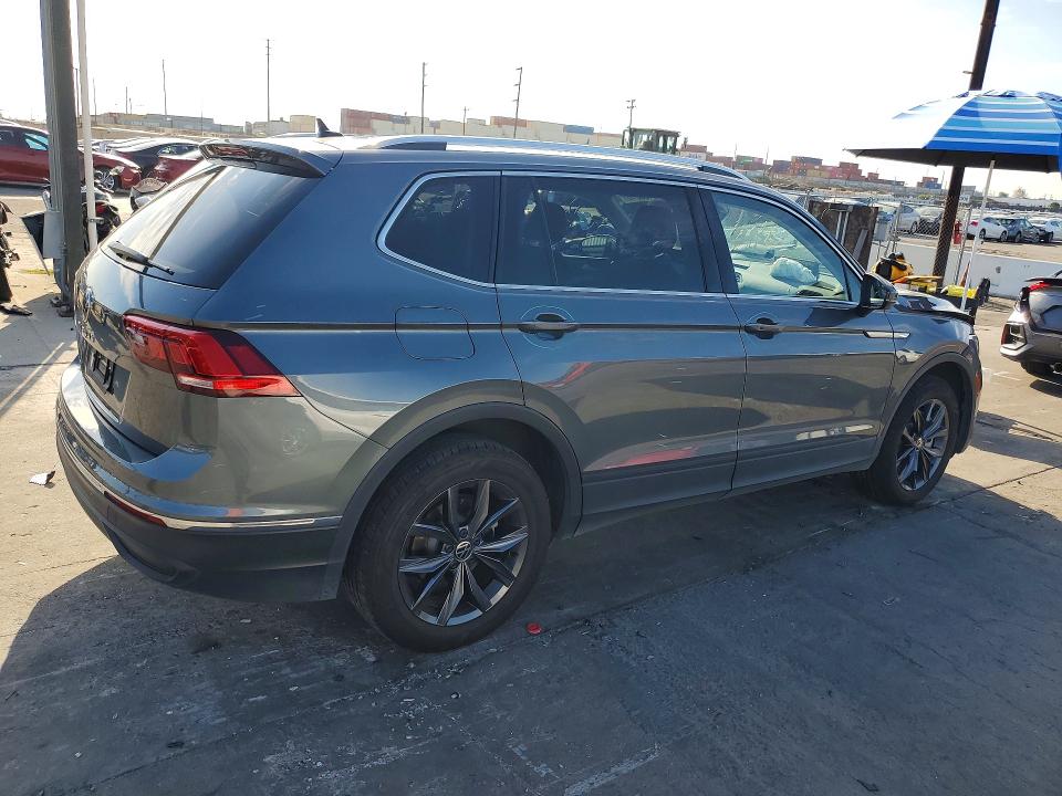 2023 Volkswagen Tiguan მანქანა იყიდება აუქციონზე, vin: 3VV3B7AX6PM139408, აუქციონის ნომერი: 68483616