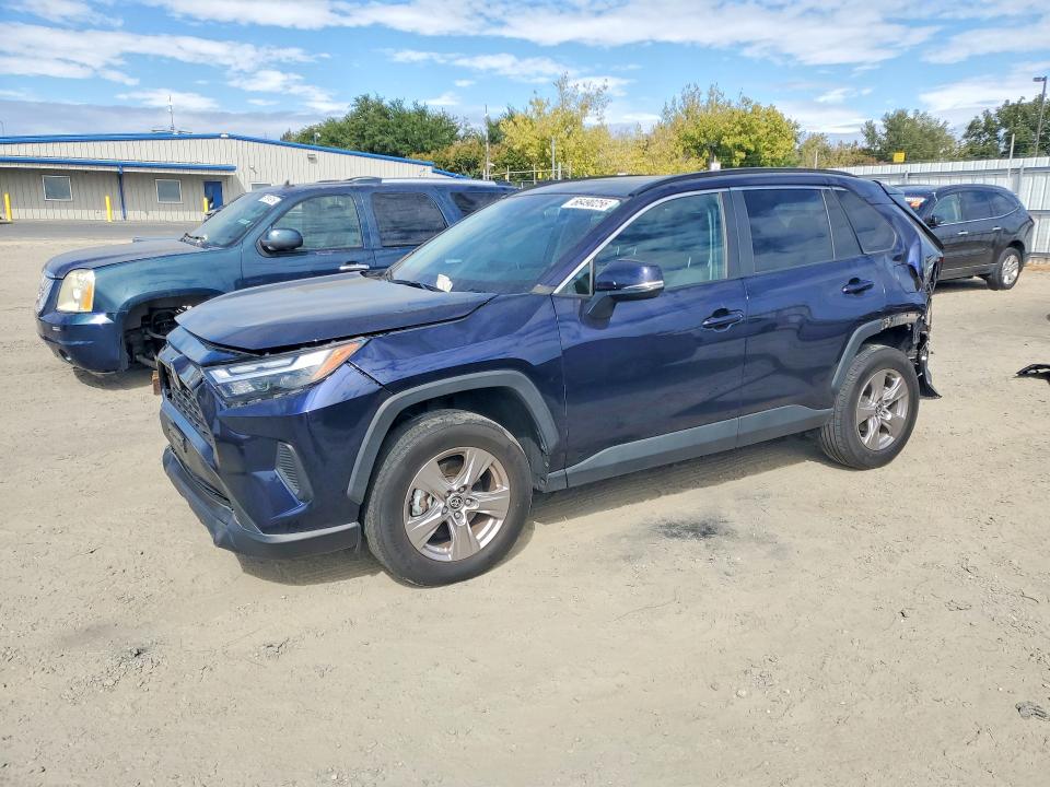 66490256 :رقم المزاد ، 2T3W1RFV0PW256739 vin ، 2023 Toyota Rav4 مزاد بيع